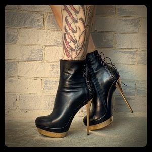MIMOSA Corset booties
